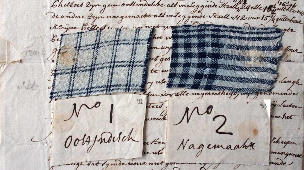 Blue and white textile samples labeled as “Oostindisch” (East Indian) and “nagemaakt” (counterfeit)